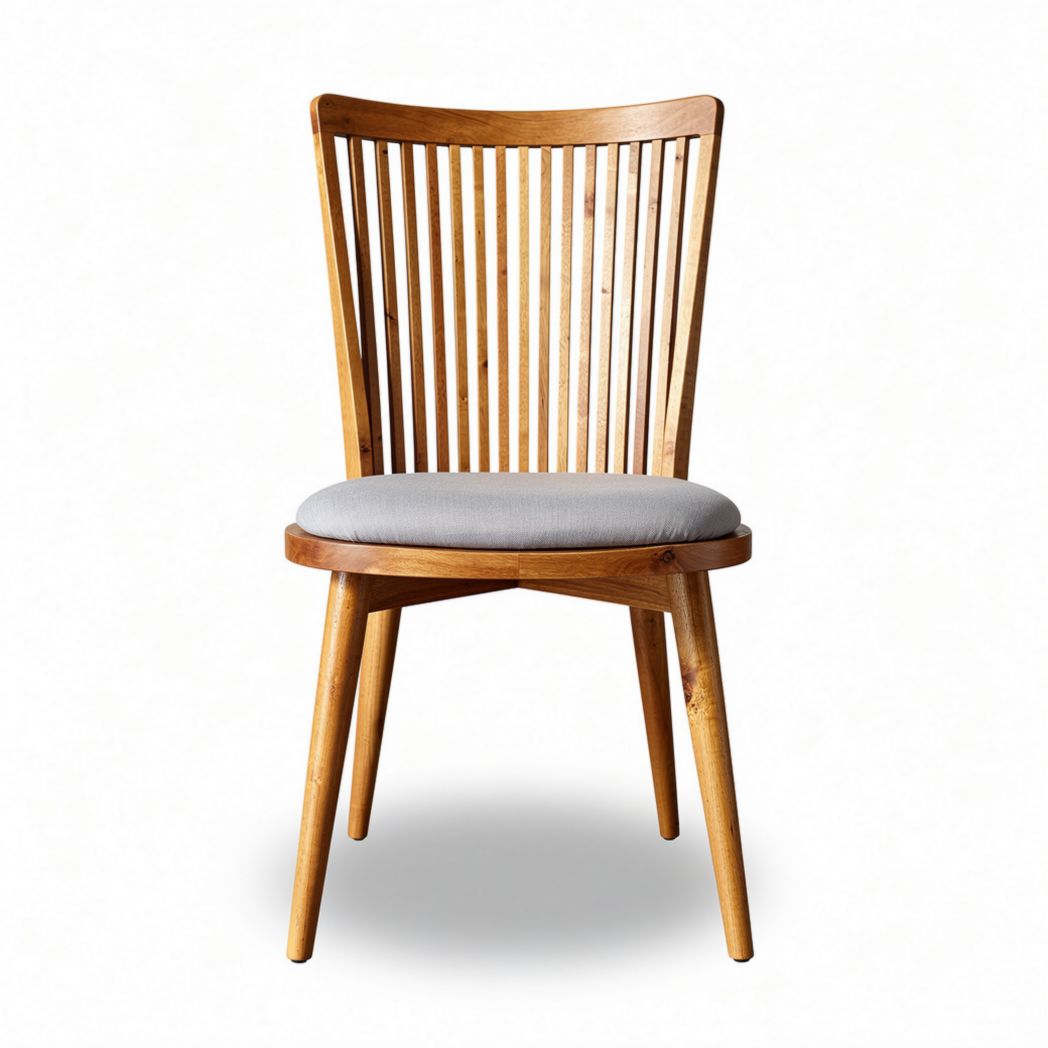 Chaise en bois avec dossier en lattes et coussin gris 40 x 45 x 90cm